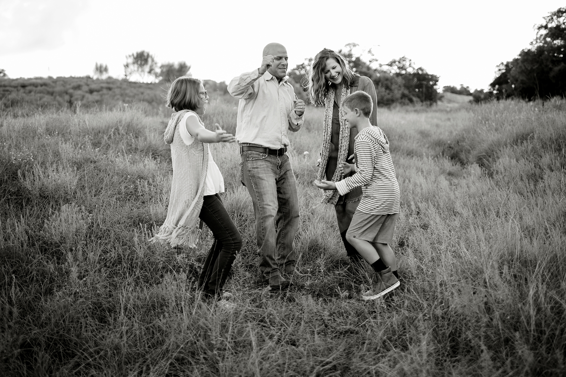 austin-texas-family-lifestyle-photographer-emily-cannata-photography_2016_img_1283bw